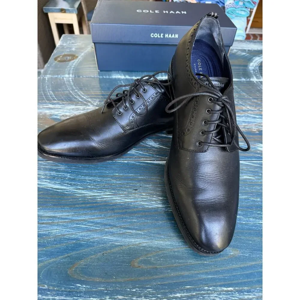 NWT - COLE HAAN Mens Black leather shoes, NEW W/ BOX, size 13
